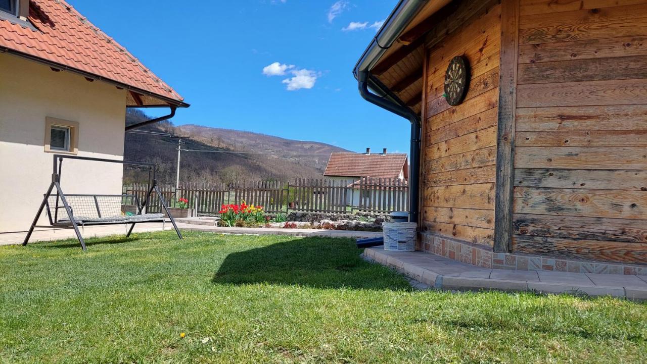 Ваканционна къща Vikendica Obradovic Перучац